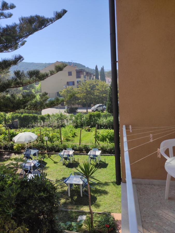 Hotel Imperia Marciana Marina  Zewnętrze zdjęcie