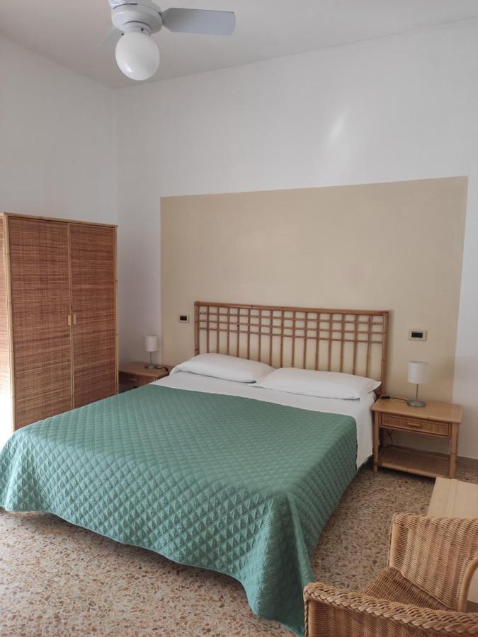 Hotel Imperia Marciana Marina  Zewnętrze zdjęcie
